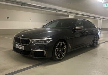 BMW M550 121.000 km 33.499 &euro; Frankfurt am Main 60431