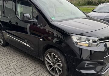 Toyota Proace City 8.000 km 30.900 &euro; Bensheim 64625