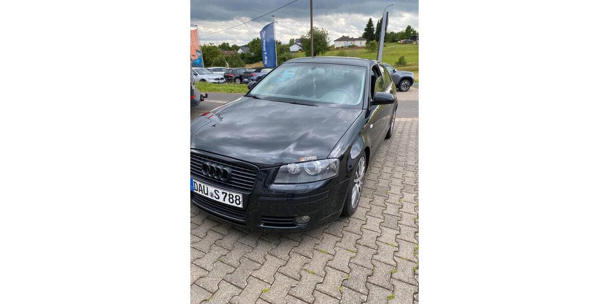 Audi A3 334.000 km 3.300 &euro; Frankfurt am Main 65936