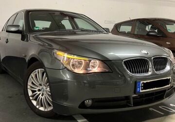 BMW 523 228.000 km 1.900 &euro; Frankfurt 60437