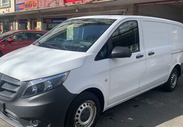 Mercedes-Benz Vito 165.500 km 14.590 &euro; Frankfurt am Main 60327