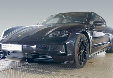 Porsche Taycan 9.900 km 124.980 &euro; Frankfurt 60314