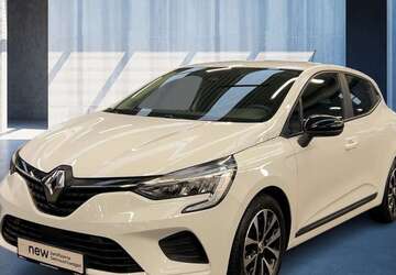 Renault Clio 29.035 km 13.590 &euro; Frankfurt / Main 60314