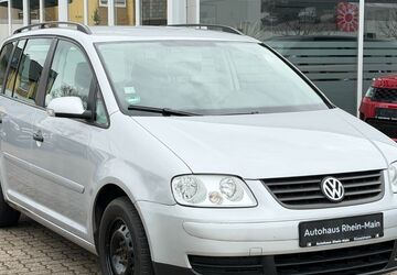 VW Touran 140.000 km 2.990 &euro; Rüsselsheim 65428