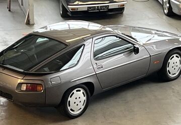 Porsche 928 149.827 km 38.900 &euro; Frankfurt 60388