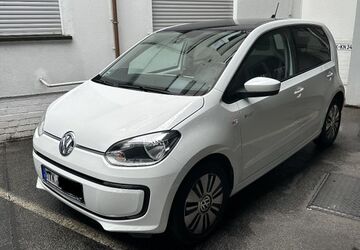 VW e-up! 60.400 km 7.500 &euro; Frankfurt 65931