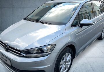 VW Touran 26.000 km 31.980 &euro; Frankfurt am Main 60528
