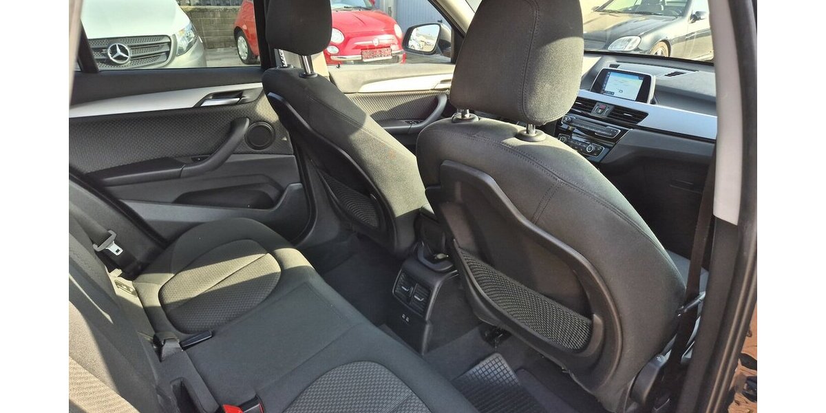 BMW X1 sDrive 18 i Advantage LED, Navigation 53.758 km 18.890 &euro; Rodgau 63110