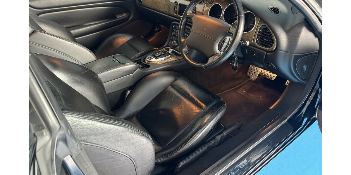 Jaguar XKR -R Coupe X100 limited RHD/Brembo/Recaro 75.200 km 23.500 &euro; Dreieich 63303