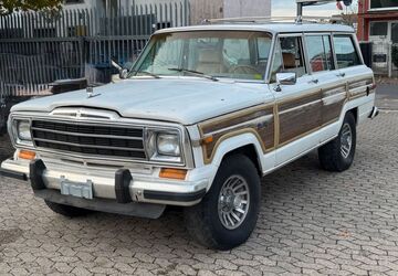 Jeep Wagoneer 156.000 km 17.500 &euro; Frankfurt am Main 65933