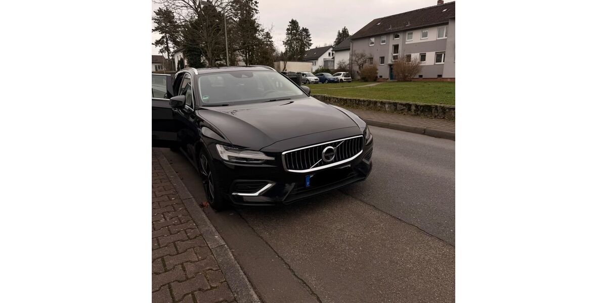 Volvo V60 147.000 km 22.999 &euro; Frankfurt am Main 60529