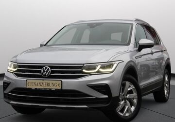 VW Tiguan 166.130 km 23.900 &euro; Frankfurt am Main 60386