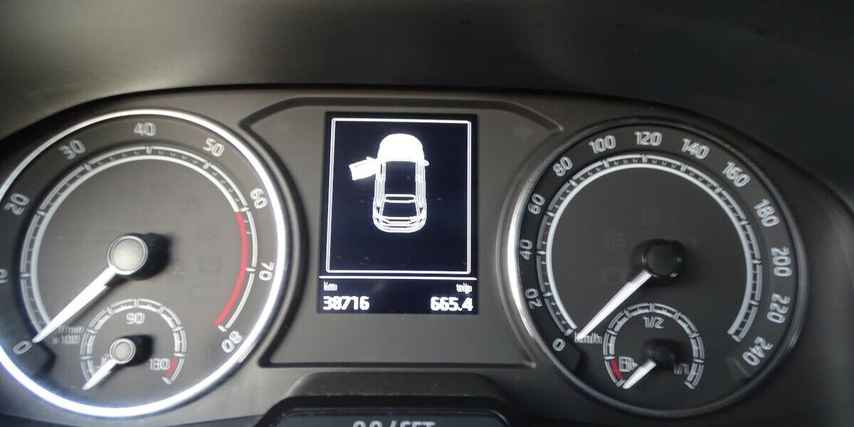 Skoda Fabia Active Klima, Sitzheizung, LED Scheinwerfer 38.470 km 13.490 &euro; Rodgau 63110