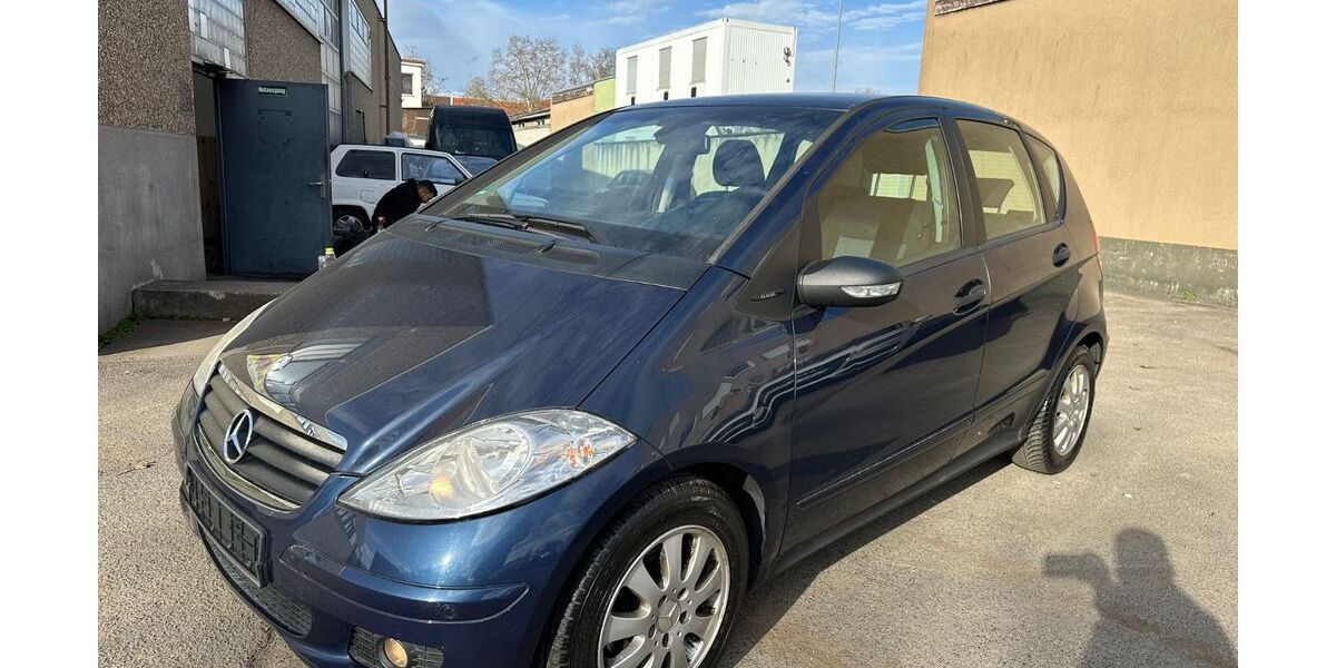 Mercedes-Benz A 180 139.400 km 3.950 &euro; FRANKFURT 65933