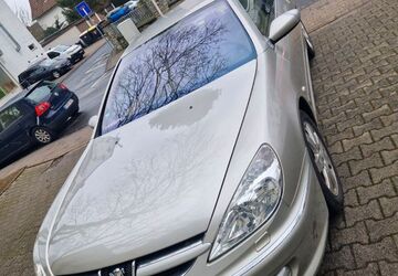 Peugeot 607 246.123 km 2.350 &euro; Frankfurt 65934