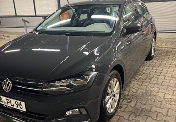 VW Polo 148.000 km 10.999 &euro; Messel 64409