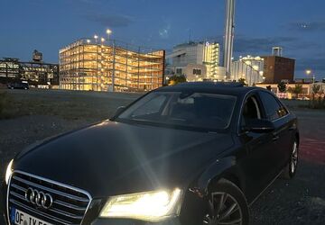 Audi A8 186.000 km 17.900 &euro; Offenbach 63065