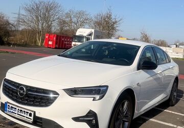 Opel Insignia 54.000 km 21.000 &euro; Rüsselsheim 65428