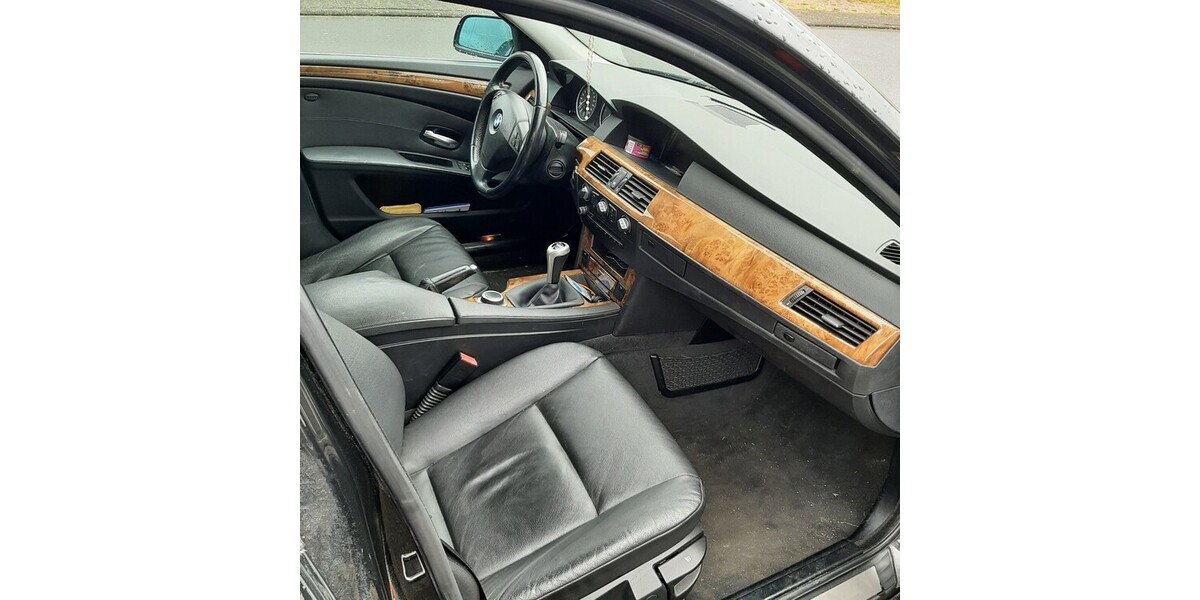 BMW 5er Touring 273.545 km 3.300 &euro; Reinheim 64354