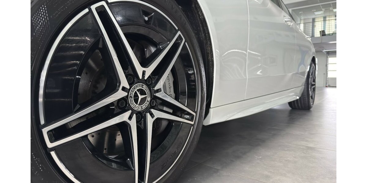 Mercedes-Benz C 300 T e AMG PREMIUM+ -FAHRASSISTENZ+ -AHK-PANO 24.998 km 49.889 &euro; Groß-Umstadt 64823