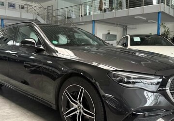 Mercedes-Benz E 300 T de AMG DISTR-AIRMATIC-4D SURROUND-DC-AHK 14.998 km 58.798 &euro; Groß-Umstadt 64823