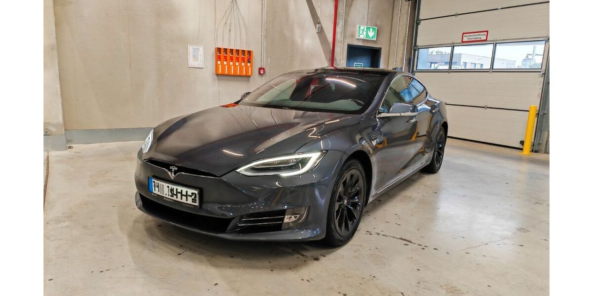 Tesla Model S 189.000 km 21.800 &euro; Darmstadt 64289