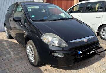 Fiat Grande Punto 169.000 km 2.400 &euro; Lorsch, Karolingerstadt 64653