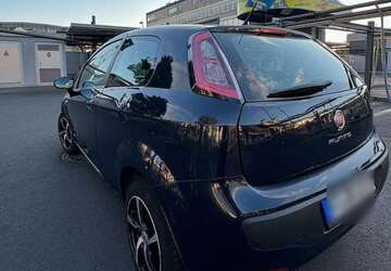 Fiat Punto 150.000 km 1.500 &euro; Frankfurt 60385