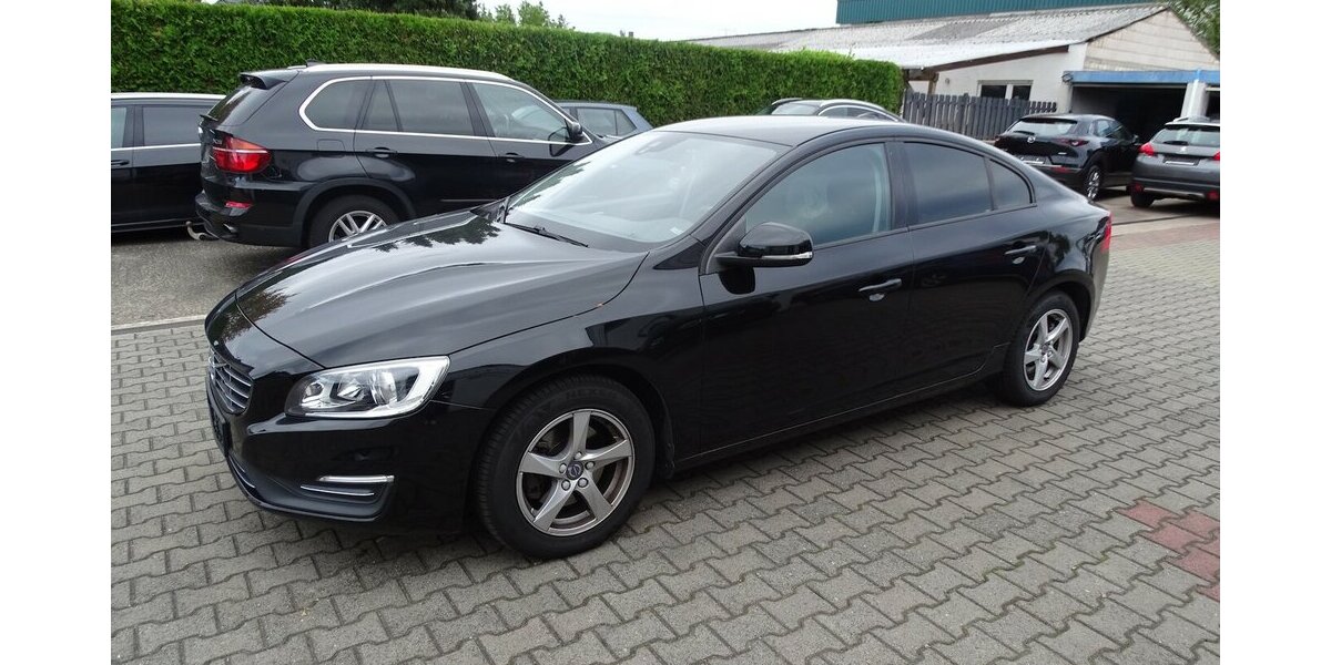 Volvo S60 Kinetic Klima, Navigation 196.500 km 8.290 &euro; Rodgau 63110