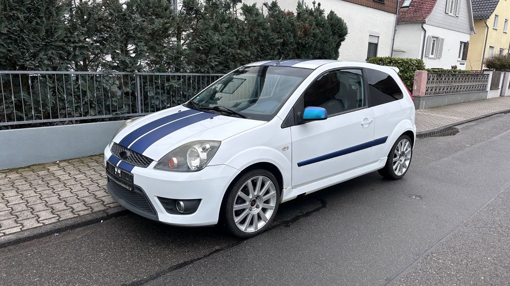 Ford Fiesta 146.000 km 4.990 &euro; Egelsbach 63329