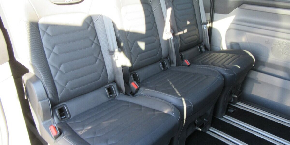 Ford Tourneo Custom 320 L2 Tourneo Titanium FWD Autom. 22.000 km 44.950 &euro; Gernsheim 64579