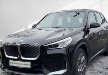 BMW iX1 36.826 km 30.999 &euro; Frankfurt 60314