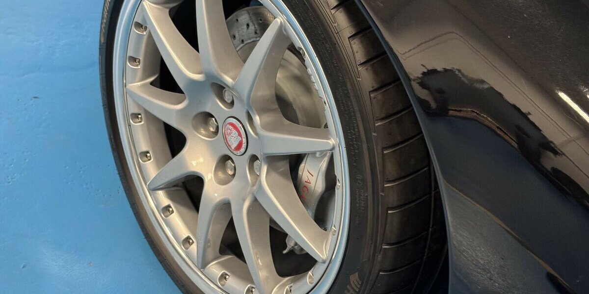 Jaguar XKR -R Coupe X100 limited RHD/Brembo/Recaro 75.200 km 23.500 &euro; Dreieich 63303