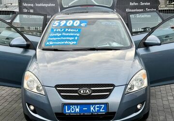 Kia ceed / Ceed 83.000 km 5.900 &euro; Offenbach am Main 63075