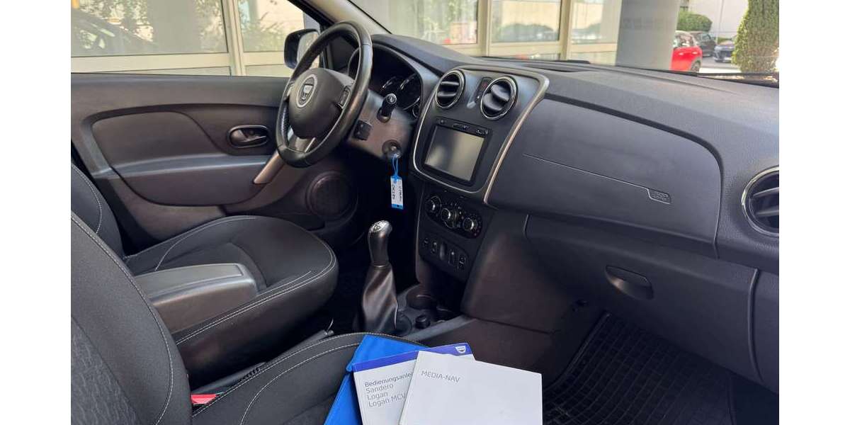 Dacia Logan 71.000 km 8.699 &euro; Darmstadt 64293