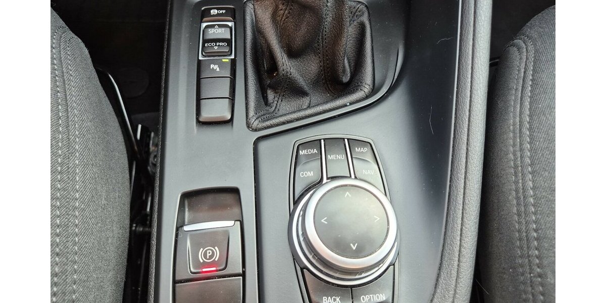 BMW X1 sDrive 18 i Advantage LED, Navigation 53.758 km 18.890 &euro; Rodgau 63110