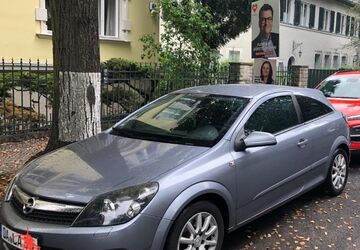 Opel Astra 220.000 km 3.000 &euro; Griesheim 64347