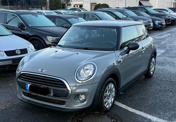 Mini One First 69.575 km 8.500 &euro; Frankfurt am Main 60487