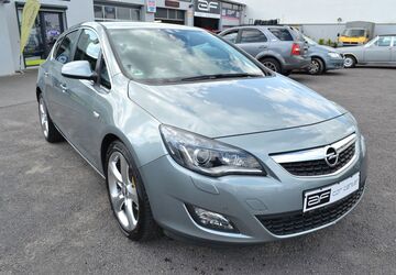 Opel Astra 150.320 km 7.400 &euro; Rüsselsheim 65428