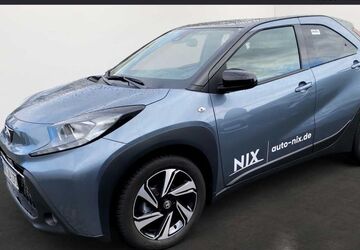 Toyota Aygo (X) 4.000 km 16.950 &euro; Darmstadt 64293
