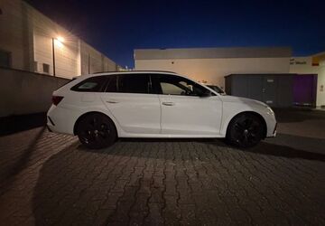 Skoda Octavia 99.500 km 31.999 &euro; Offenbach am Main 63067