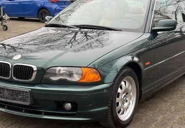 BMW 323 285.000 km 2.950 &euro; Rüsselsheim 65428