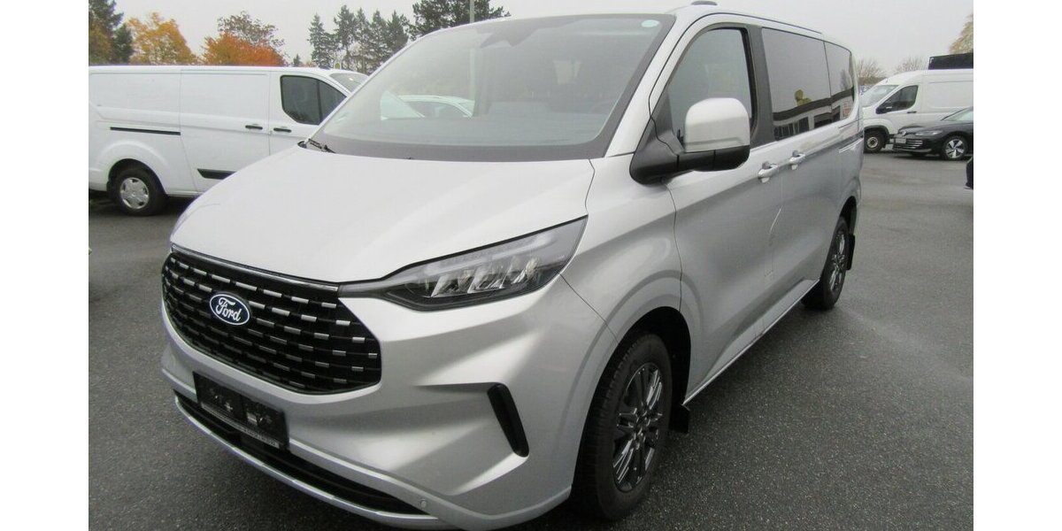 Ford Tourneo Custom 320 L1 Tourneo Titanium FWD Autom. 25.000 km 43.950 &euro; Gernsheim 64579