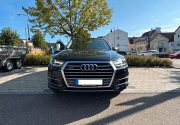 Audi Q7 159.000 km 21.000 &euro; Frankfurt am Main 60327
