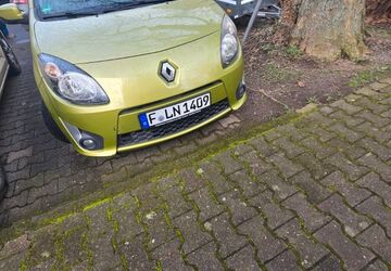 Renault Twingo 144.550 km 1.700 &euro; Frankfurt 60435