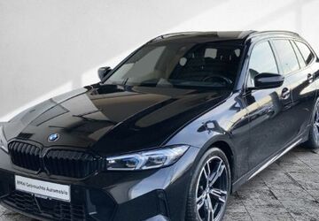 BMW 318 96.228 km 28.388 &euro; Frankfurt 60314