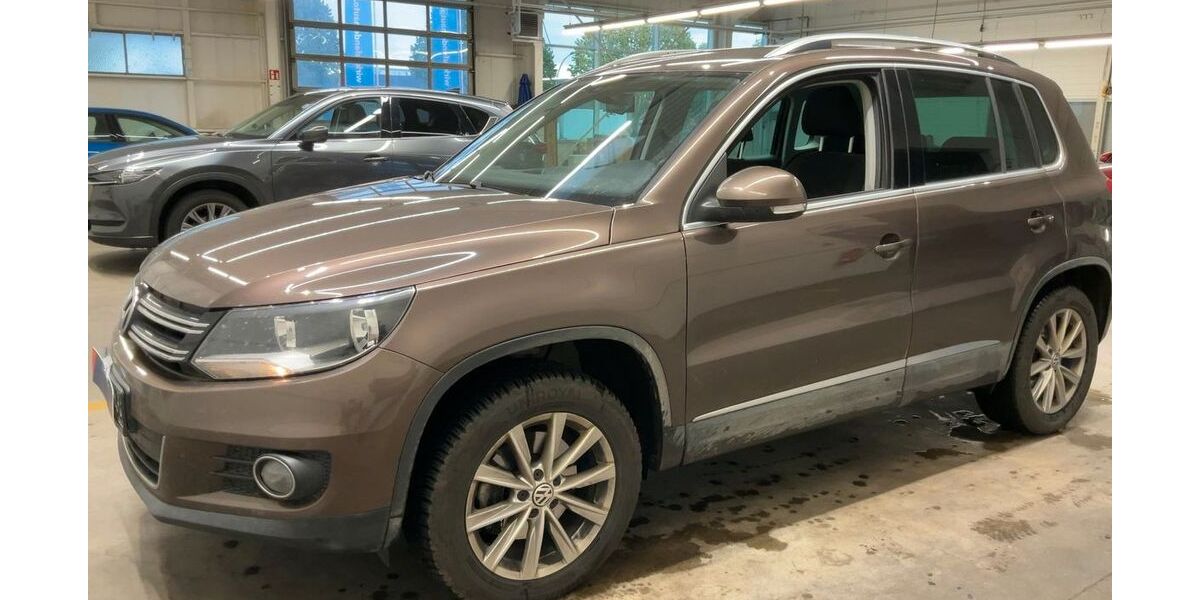 VW Tiguan 165.500 km 11.990 &euro; Frankfurt am Main 65933