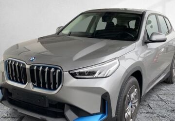 BMW iX1 21.906 km 33.877 &euro; Frankfurt 60314