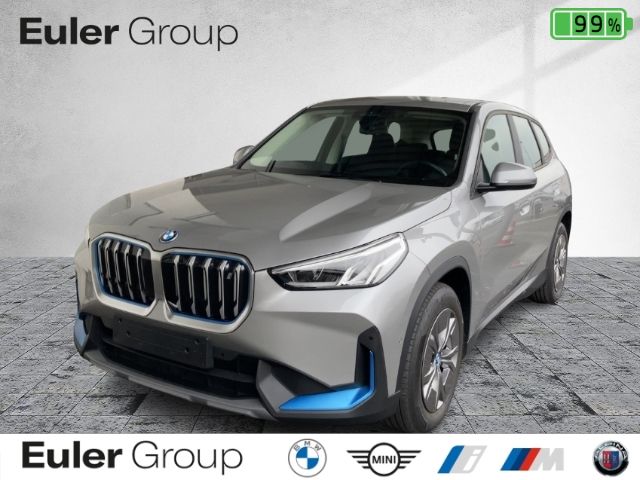 BMW iX1 21.906 km 33.877 &euro; Frankfurt 60314