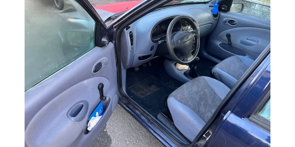 Ford Fiesta 128.500 km 1.200 &euro; Groß-Bieberau 64401